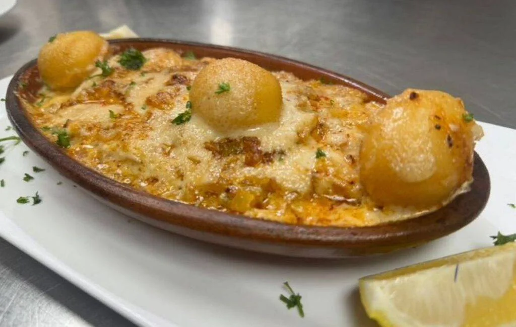 Aliz Seafood and Grill House, business photo 2