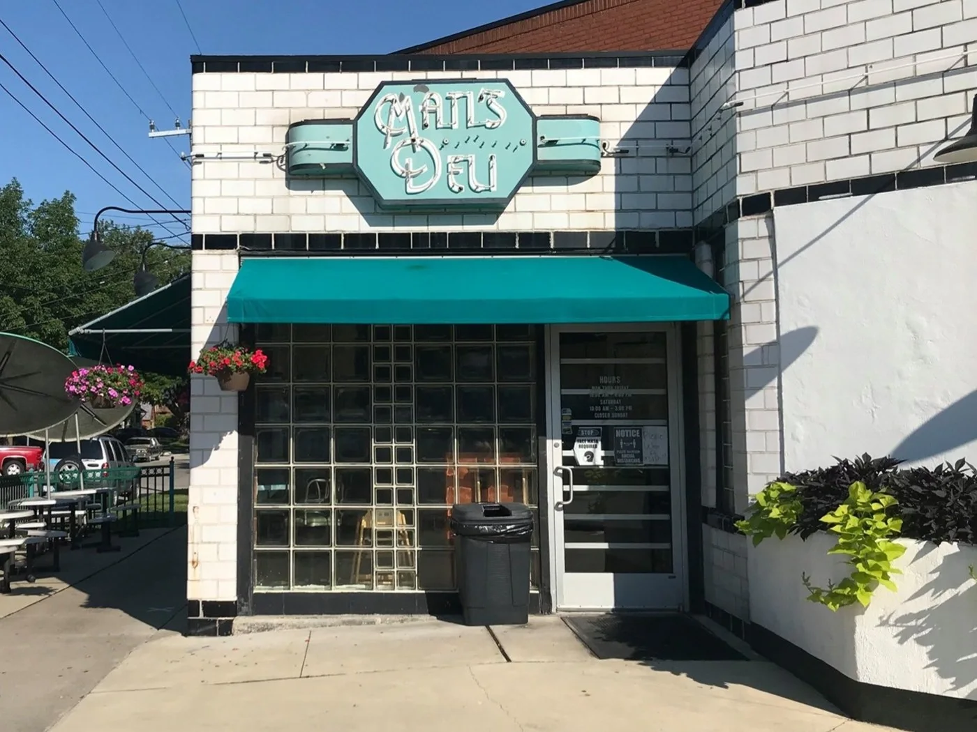 Mati's Deli, business photo 2